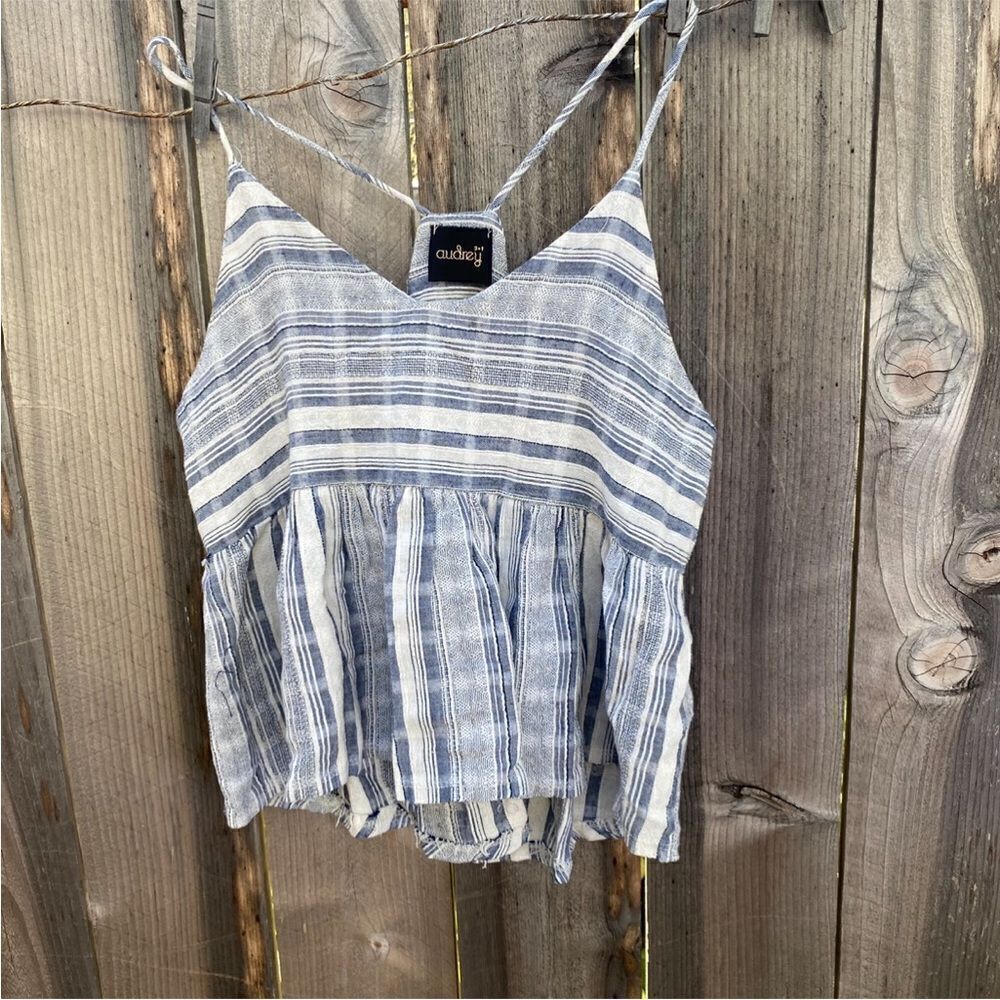 Audrey 3+1 striped cropped top size xs